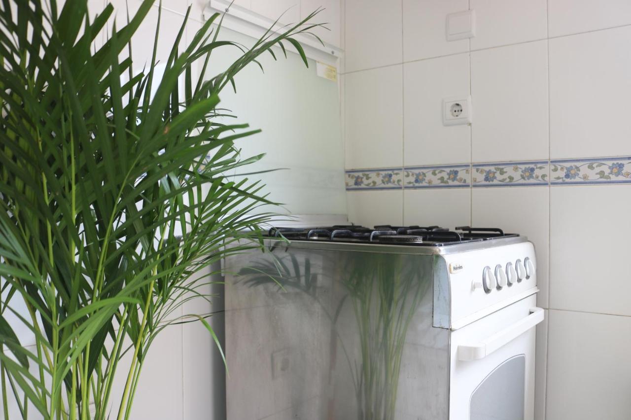 Green Element Guesthouse Costa da Caparica Exterior photo